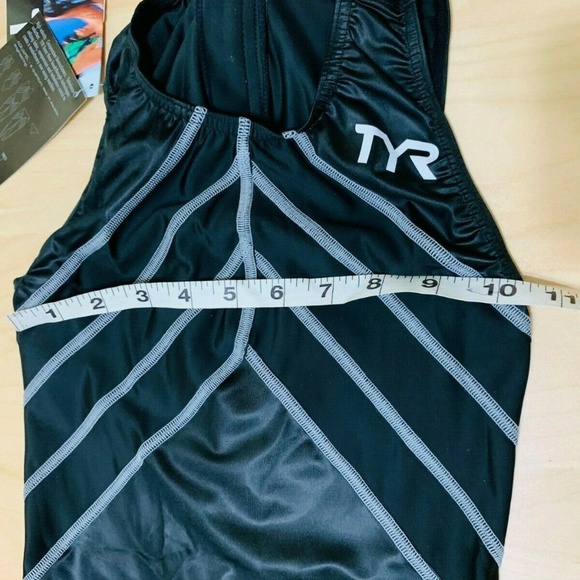 RARE TYR Aquapel Swimsuit Men's 28 Competition - Picture 3 of 7